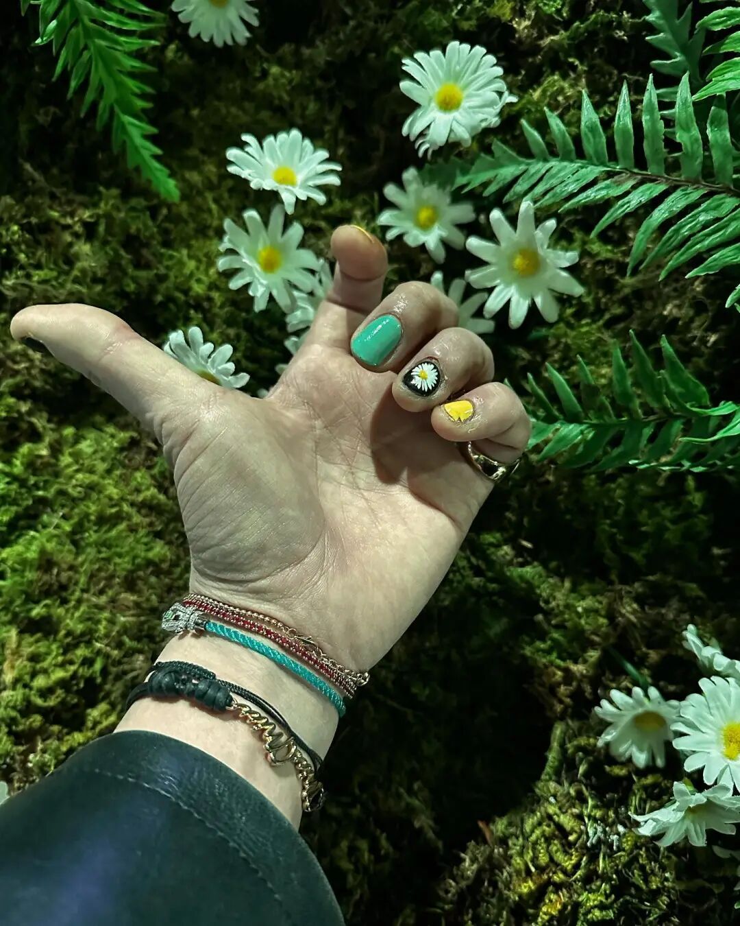 权志龙gdragonx馥尔玛小皱菊以麝香为基调的香水诞生