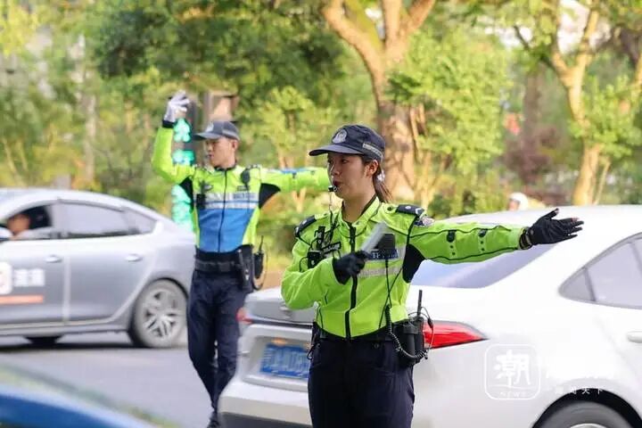又美又飒!杭州交警火上热搜
