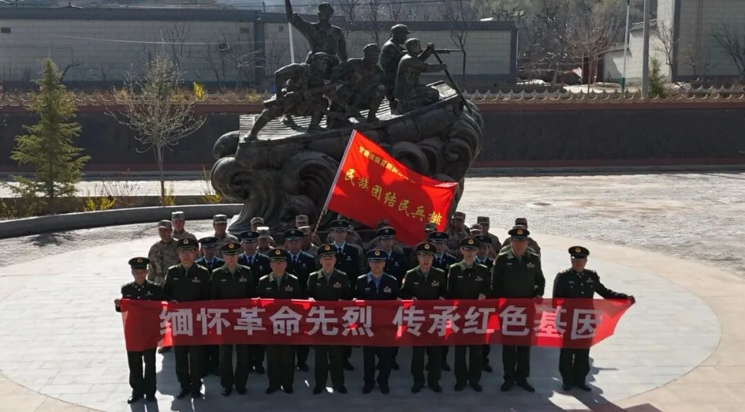 f86706fa-1f62-465a-8333-0e18a21fef8d_l.jpg
