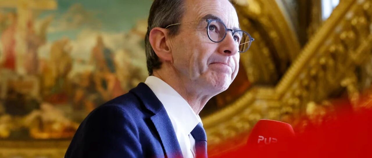 收紧外国人领福利的条件、提高获居留的法语要求...这些政策或将回归！法国的移民法案频出，真有必要吗？