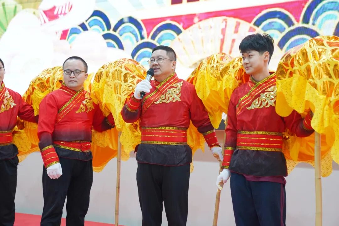 a performance of dragon and lion dance brought the atmosphere to