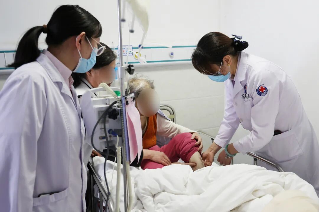 世博高新医院：深入一线听意见 提升品质促管理