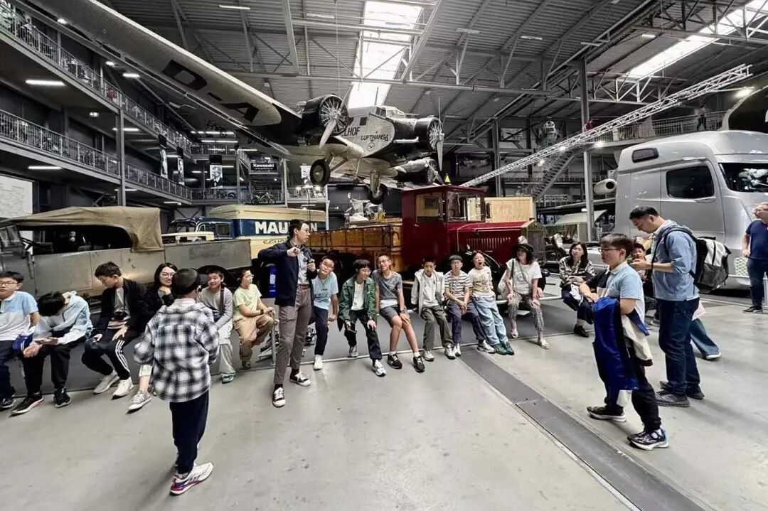 问天领队1.jpg