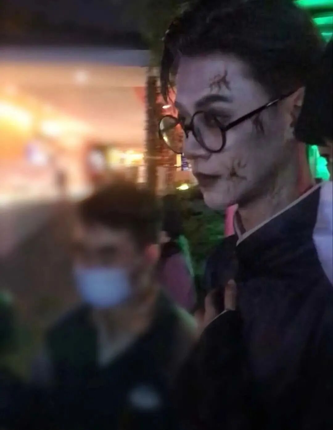 【男神】“北大杨洋”帅翻全网！一张神颜生图吸粉2000万：妈呀，我恋爱了（组图） - 37