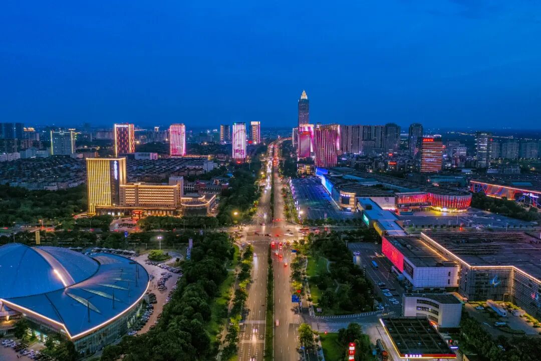 《古墓麗影：崛起》新圖勞推怯闖雪域 周遭逝世寂無處話苦楚