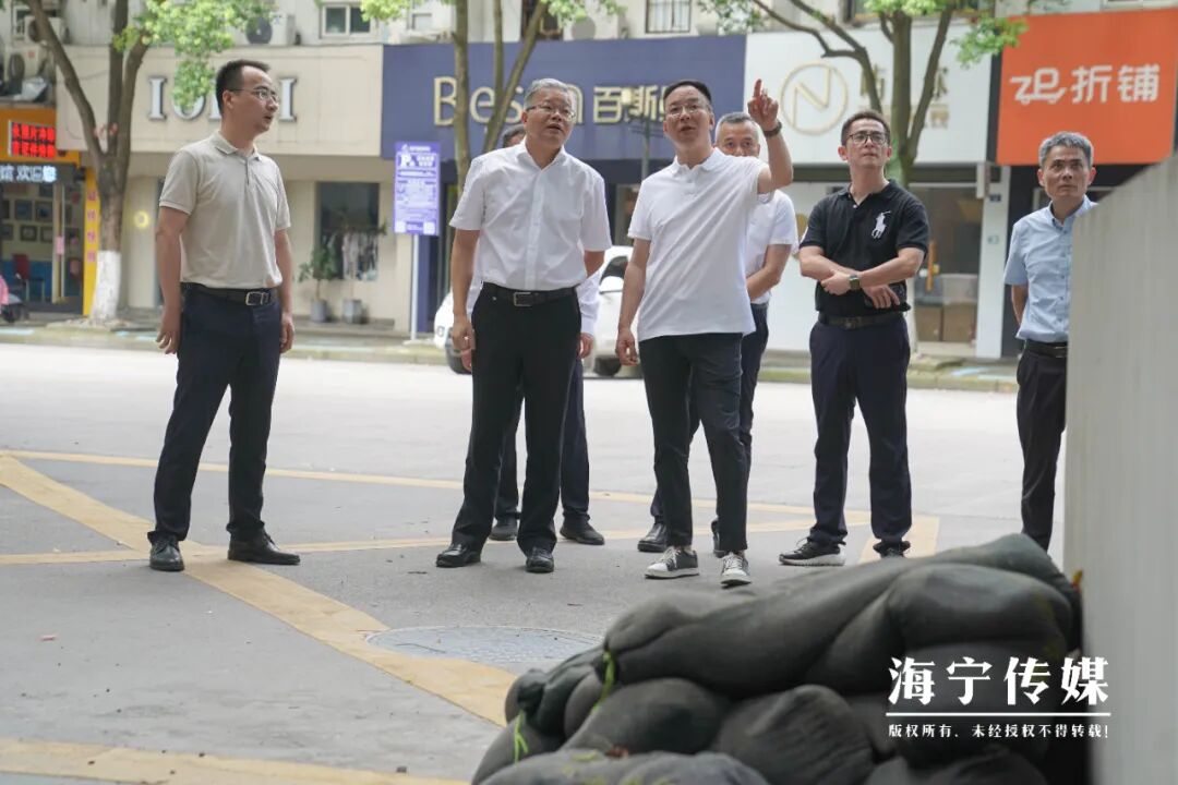 突然躥紅的Flash遊戲《釘子戶大戰拆遷隊》