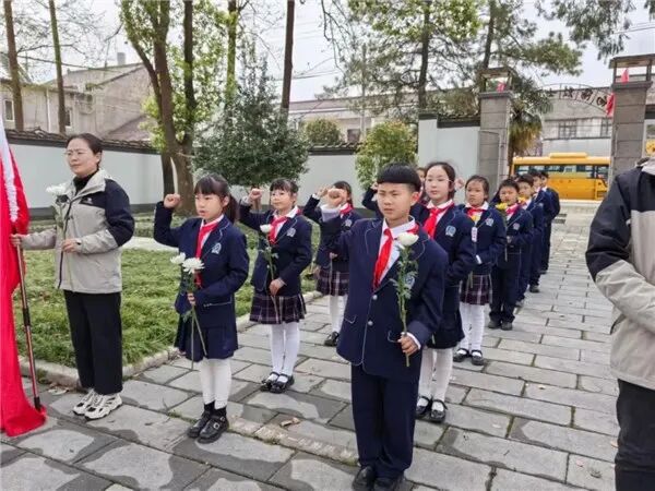 清明祭英烈 艺铸中华魂 第11张