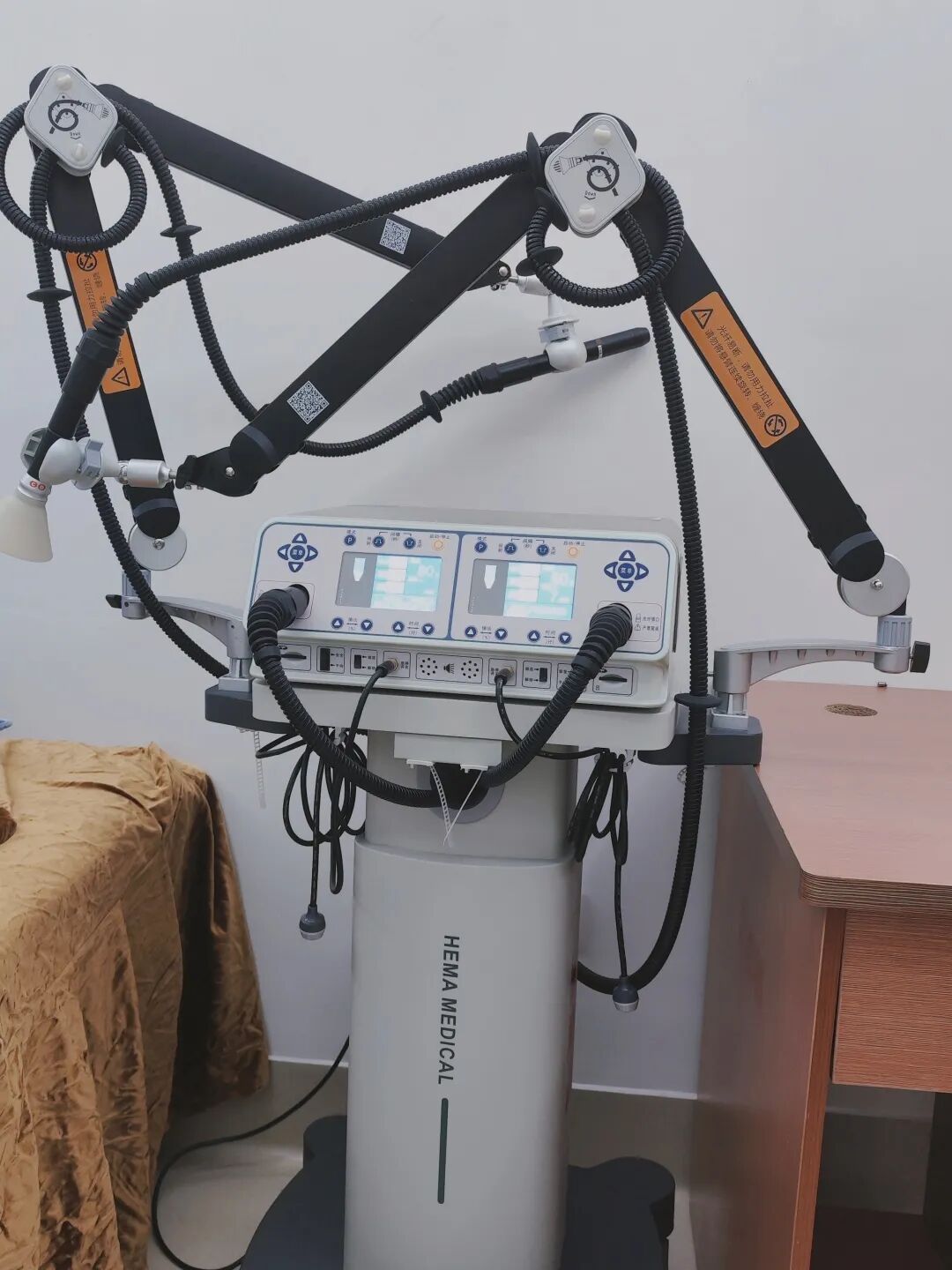 偏振光治疗仪怎么用【有医说医】无创无痛、无副作用！康复科偏振光治疗为您解除病痛_https://www.jmylbn.com_新闻资讯_第5张