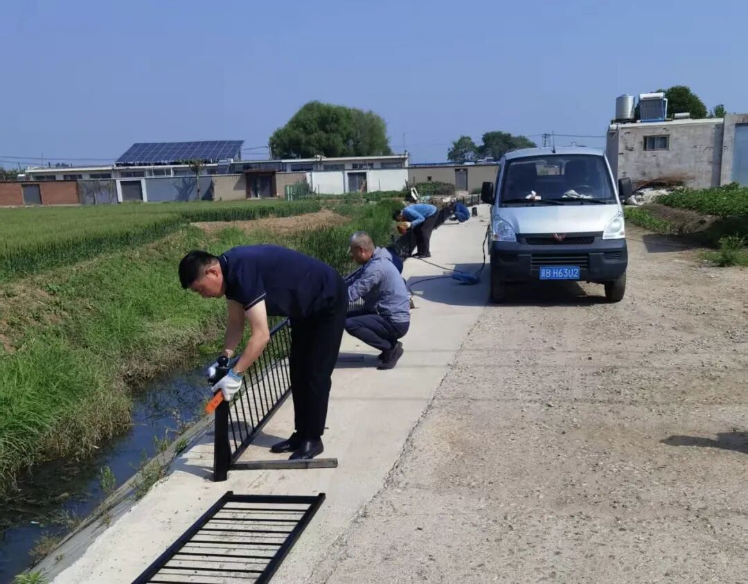 驻村工作队配片.jpg