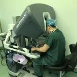 中国医大一院经口机器人手术治疗口咽癌让患者免受“破相”之苦