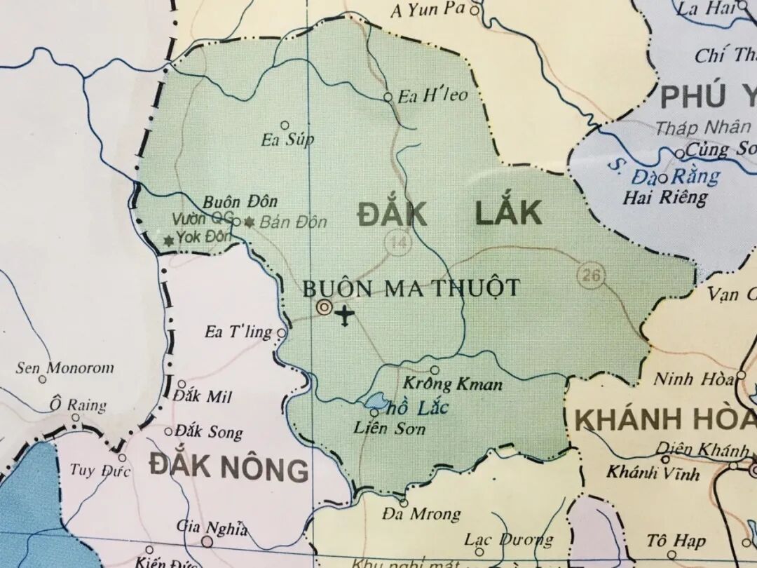 越南驻广州总领事馆一行访问金达咖啡饮品城