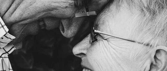 向大脑注射干细胞延寿10-15%，普通人如何理解细胞与衰老？