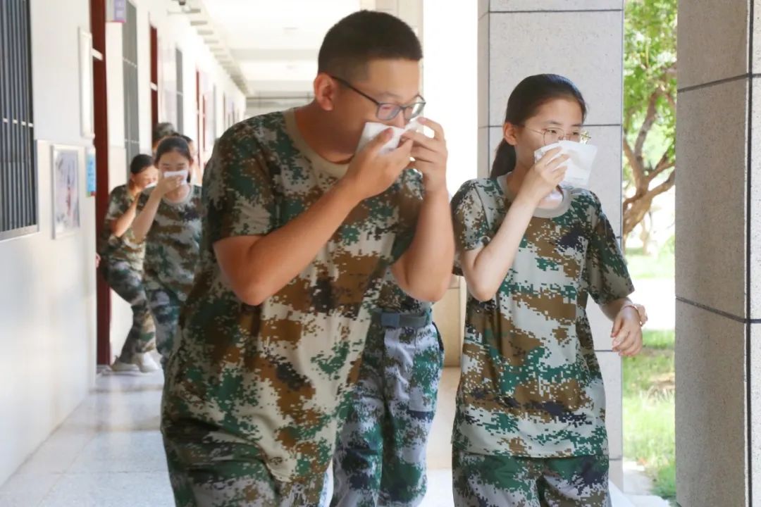 淄川中學(xué)好還是淄博中學(xué)好_淄博中德大廈_淄博十一中