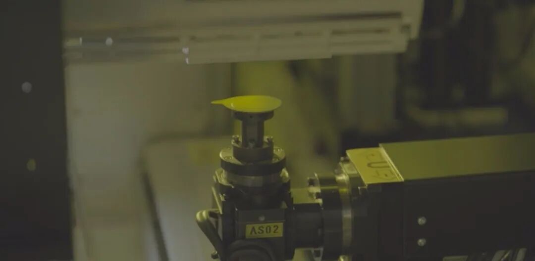 当AI眼镜走向规模化，这家企业如何重构光学赛道