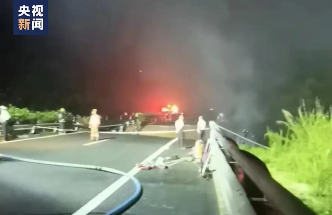 他冲向塌方处救下6人，最小的仅3岁……