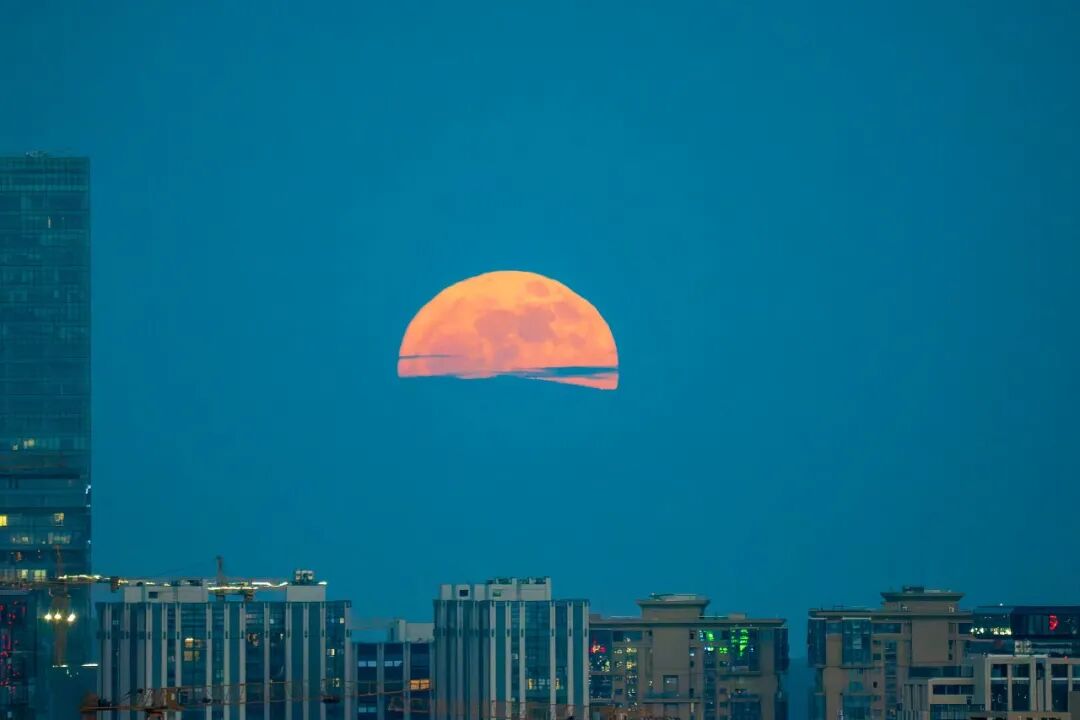 金牛人注意！近年来罕见，就在今晚！！插图