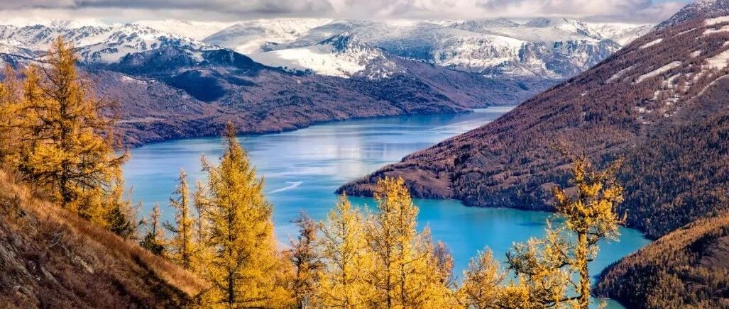 南疆是一种病，不去治不好；北疆是一种瘾，去过戒不掉