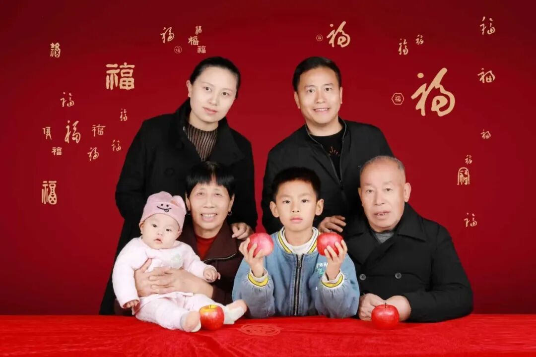 最美家庭丨梁得轩家庭：传承好家风 奋进新征程