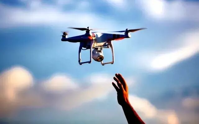 浅谈无人机上用到的空气动力学知识的图2