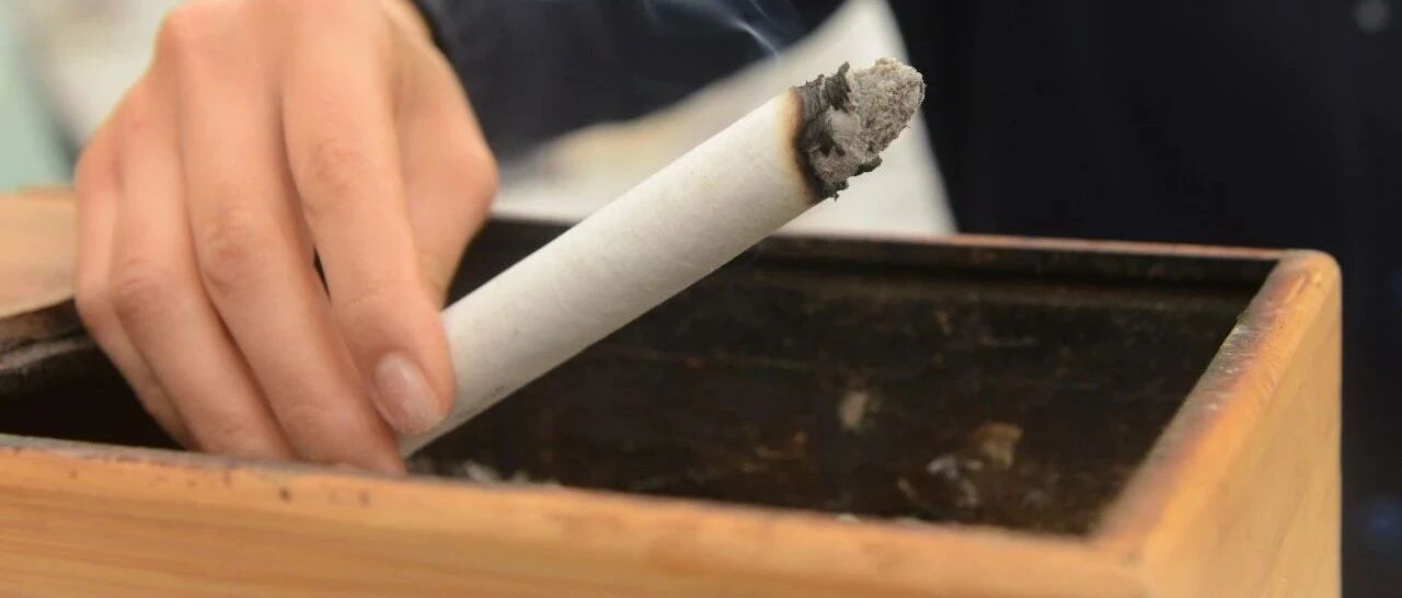 5岁女孩高血压，竟是因为父亲抽烟！你的一口烟，害了孩子一生！