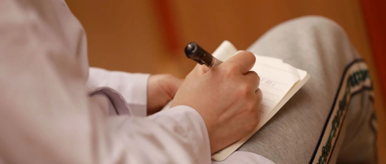 医学生吃火锅，看到老板脸色后，留言建议检查身体！这10种面相，要查一查心脏！