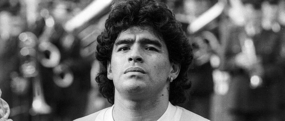 传奇球星马拉多纳死因曝光：从昏迷到心脏骤停12分钟！