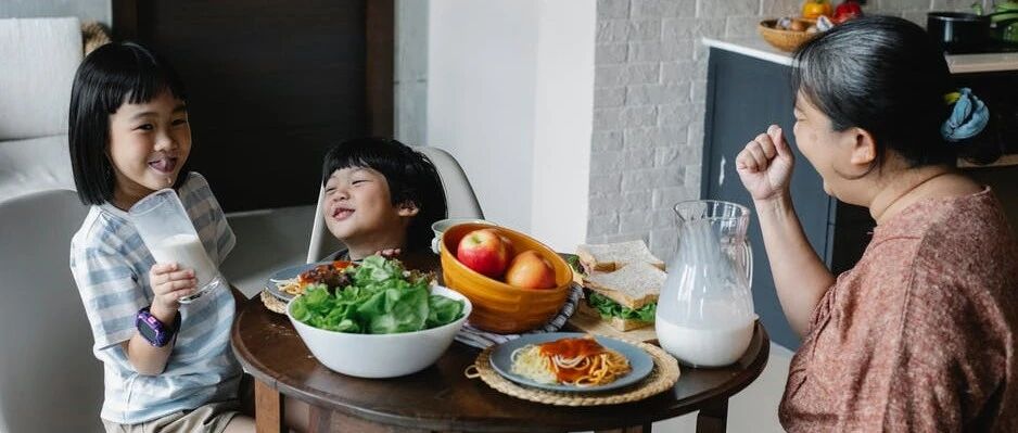 年过50就周身酸痛！病因竟与生育相关……女性最容易中招！改善方法告诉你了~