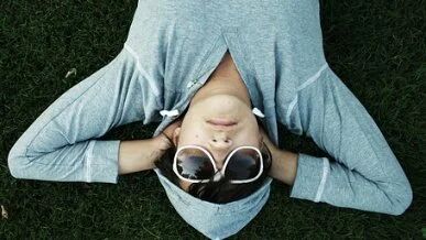 睡觉时的一个习惯，竟是致命杀手！65岁以上的人，有近一半中招！用这些方法可化解