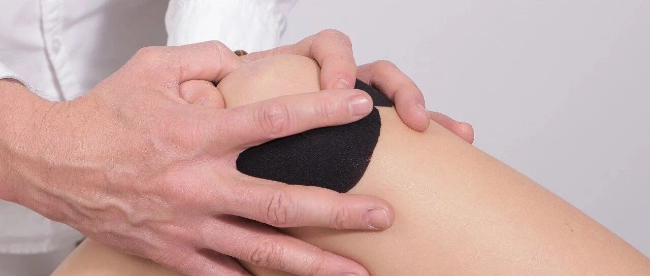 毁膝盖、伤腰椎，骨科专家从不做的10个动作，第一个你就常做！