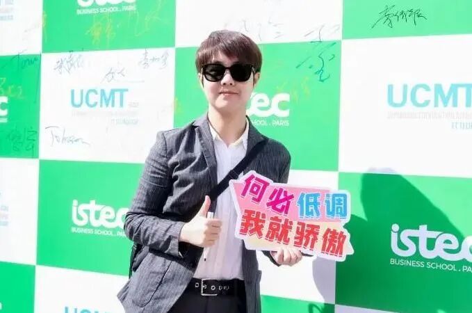 卓然而立自成光芒ucmt中的她力量