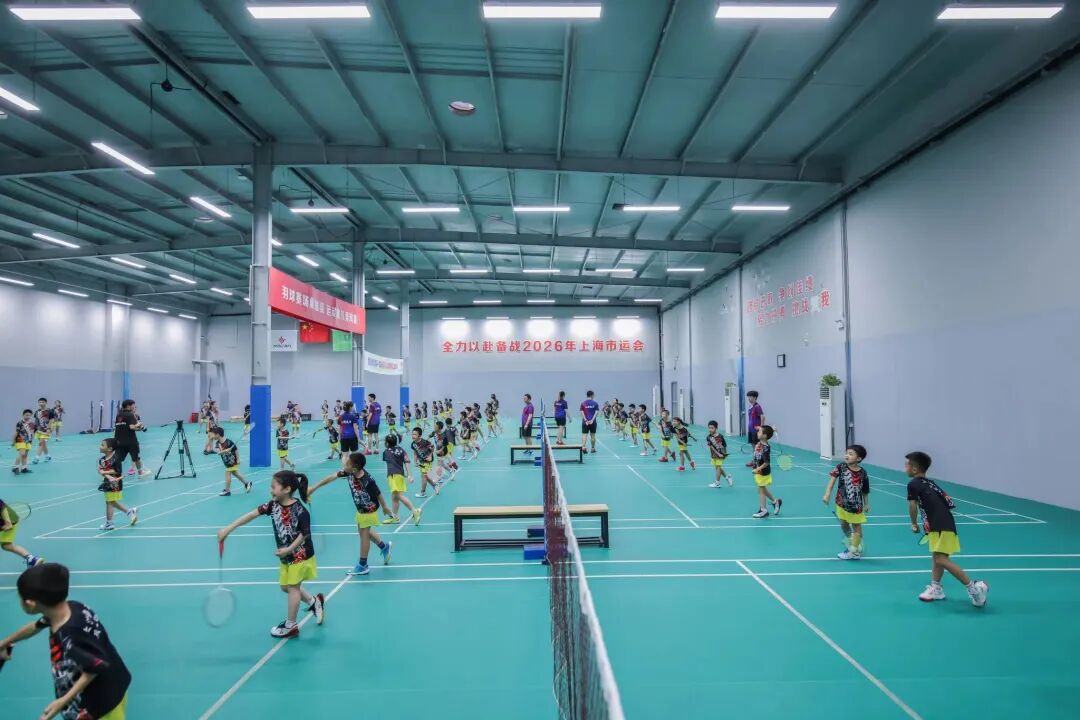 这家青少年体育俱乐部推出羽毛球公益体验课一起来运动吧