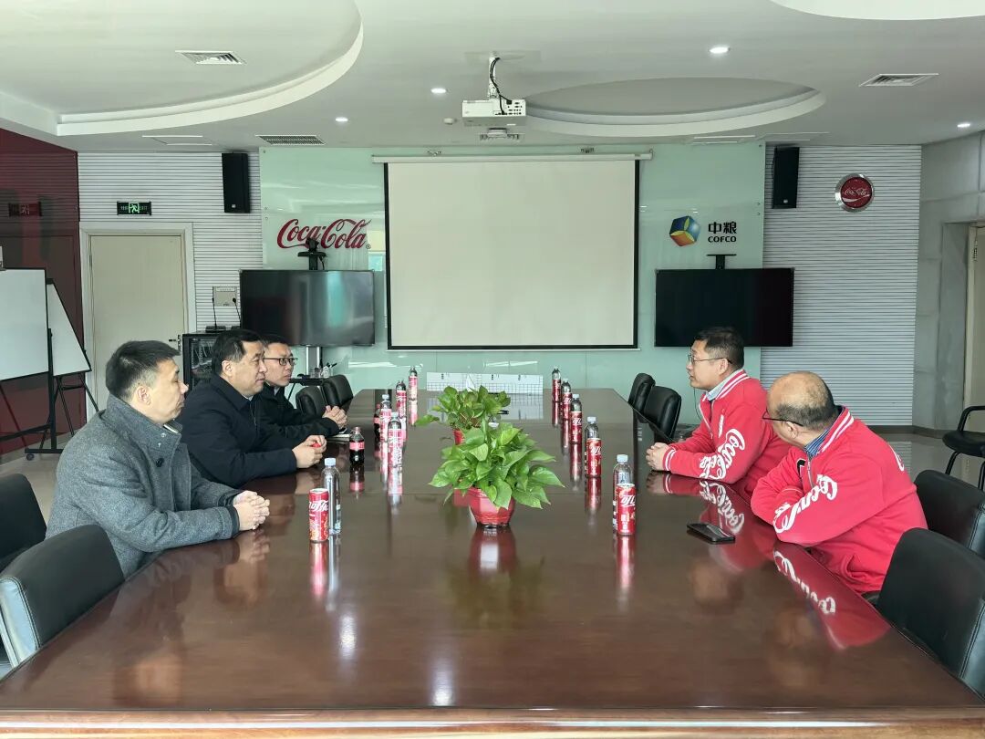 黄波走访调研园区部分企业