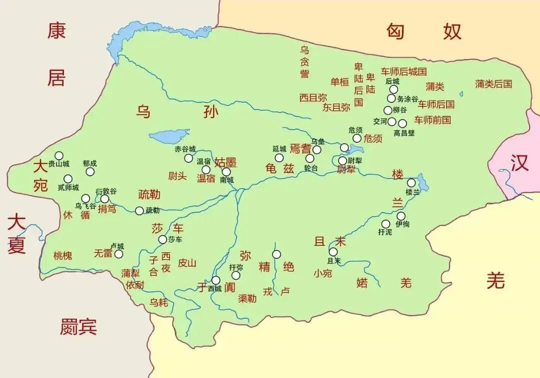 其中这些游牧民族中乌苏国实力最强大,当时领土分布为现在天山以北