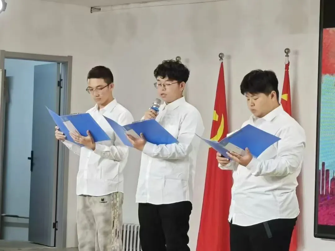 美育|保定理工学院管理学院|“声韵交织,诵情飞扬”朗诵比赛