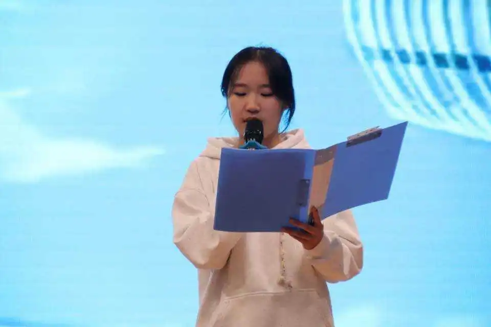 爱国教育|保定理工学院|管理学院|品读红色经典,读书打卡活动