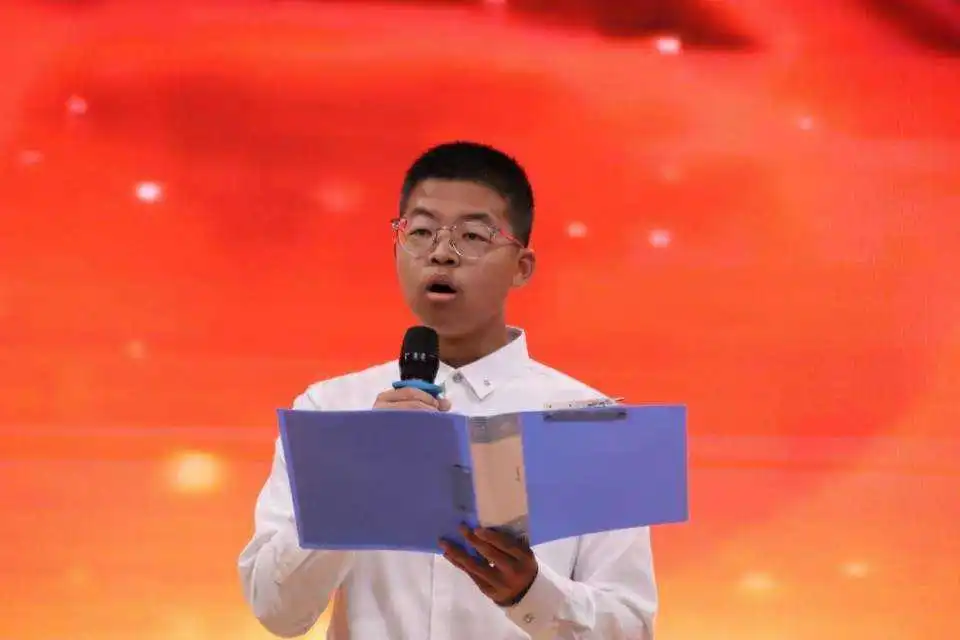 爱国教育|保定理工学院|管理学院|品读红色经典,读书打卡活动