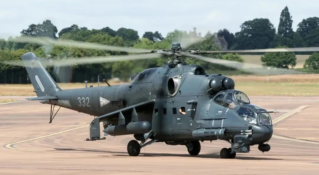 机型简介-Mi-24 米-24直升机-8888 