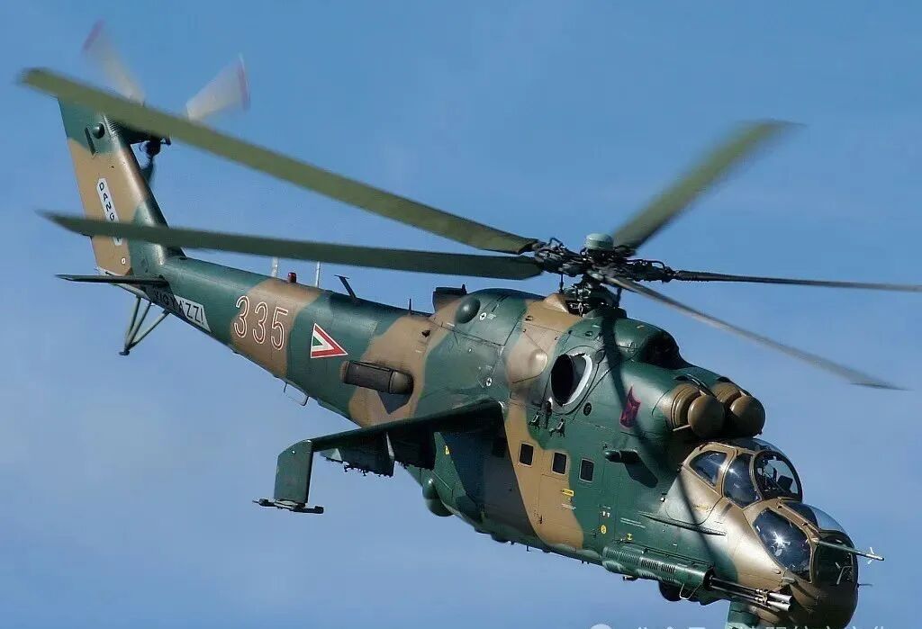 机型简介-Mi-24 米-24直升机-8595 