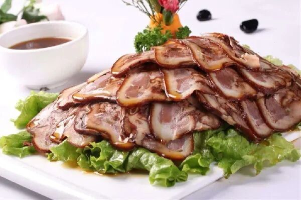 猪头肉是哪个部位的肉 猪头肉是肥肉吗