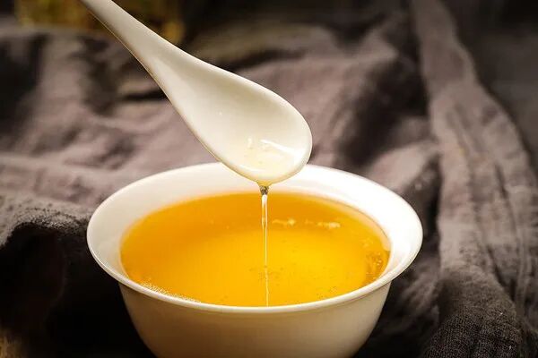 花生油能长期食用吗 花生油和玉米油哪个好