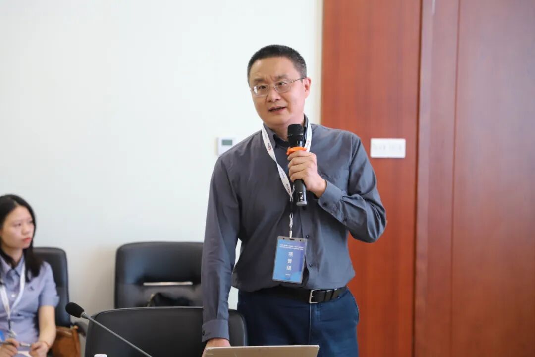 国家重点专项“核磁共振波谱仪的研制及工程化开发”阶段性技术评价暨首台（套）重大装备应用推广论证会顺利召开