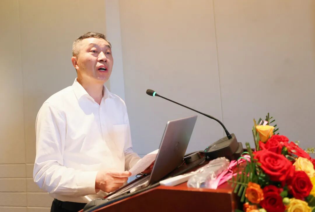 国家重点研发计划重点专项“核磁共振波谱仪的研制及工程化开发”项目启动会暨实施方案论证会在武汉召开