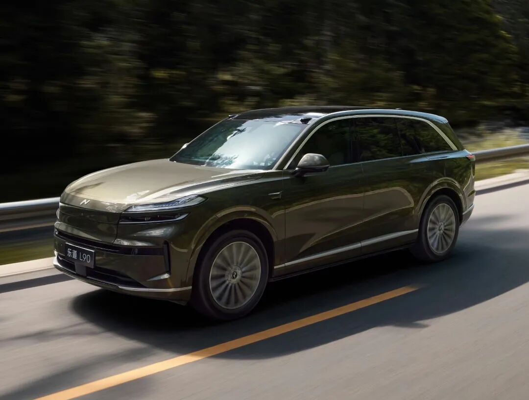 乐道L90交付破3万，蔚来让大三排SUV迈入纯电主导时代