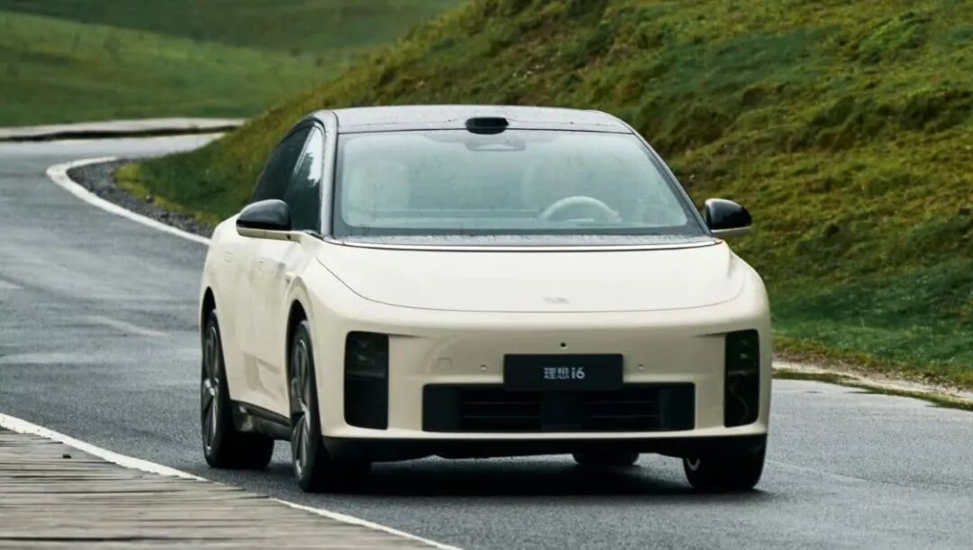 5分钟大定破万！i6开启理想纯电上量阶段，李想称目标月销9000+