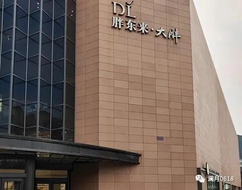 30岁，自媒体一年副业变现7万元：如何建立自己的个人品牌，让客户和财富不请自来？