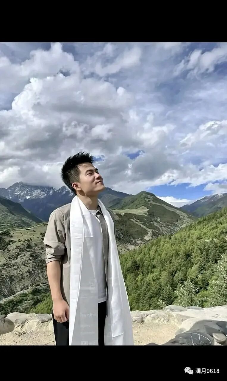 30岁，自媒体一年副业变现7万元：如何建立自己的个人品牌，让客户和财富不请自来？