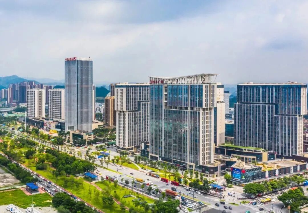 黄埔合生中央城城新领预售证1张，61套大平层单位入市！