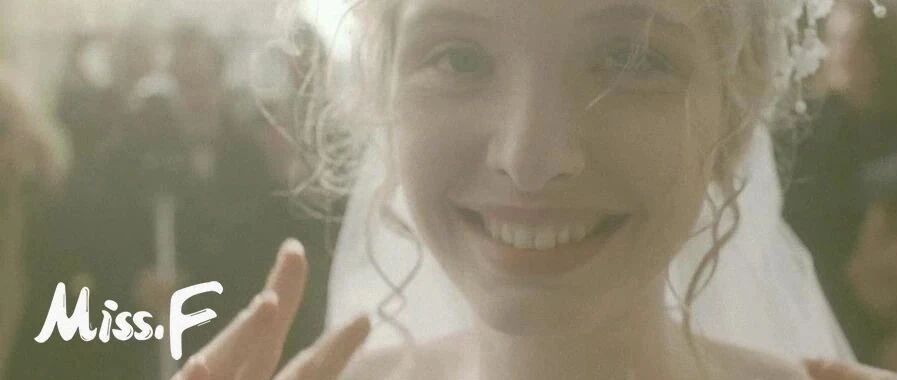 这年头还敢结婚的，都是酷女孩