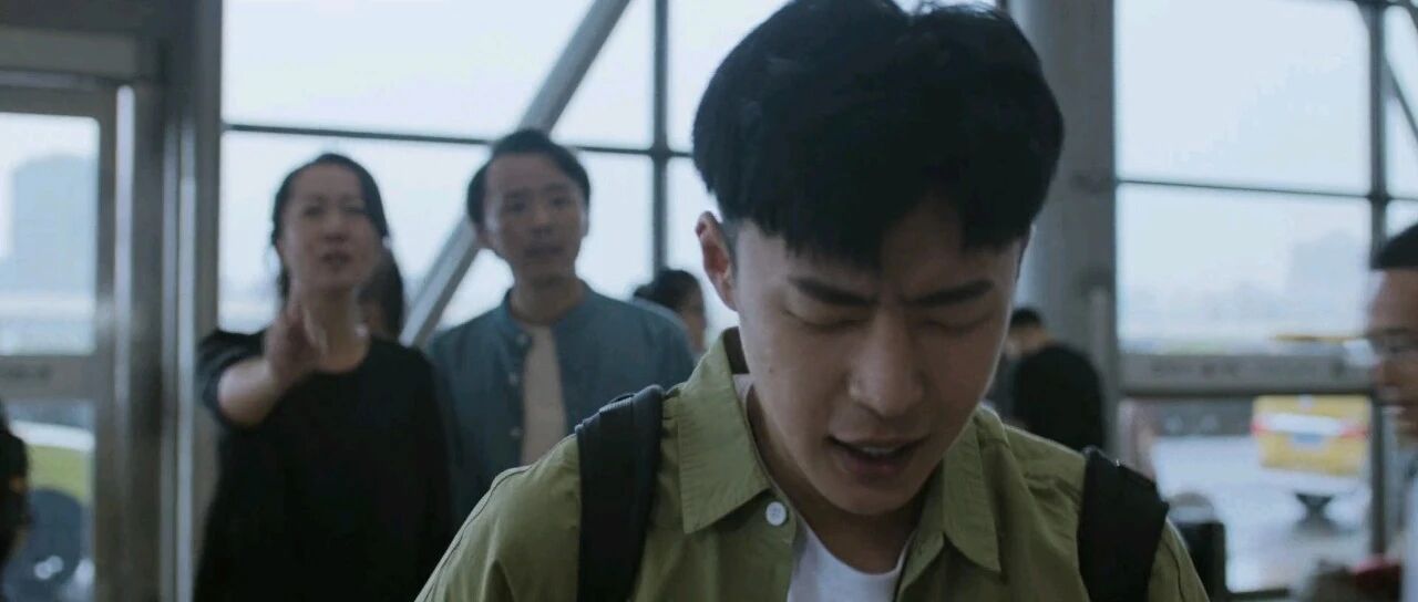 这届大一新生，正独立地适应“假”大学生活