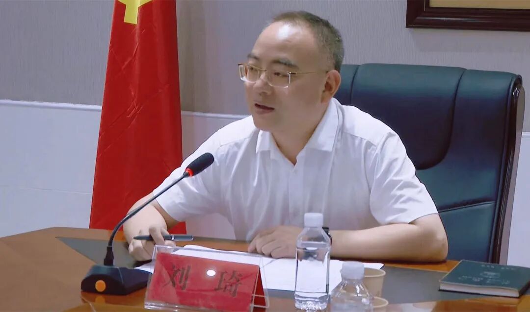 岳阳网>县区>临湘市>通过现场察看和听取情况汇报,刘琦指出,临湘市